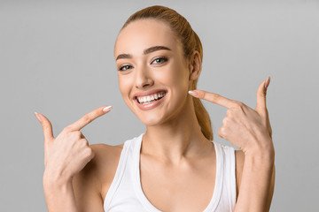 teeth reshaping gummy smile botox bonding teeth whitening miami best dentist straight teeth white teeth perfect teeth beautiful smile veneers smile design veneers