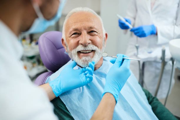 root canal dentures composite resin inlay onlay bridge crowns Invisalign clear aligners teeth reshaping gummy smile botox bonding teeth whitening miami best dentist straight teeth white teeth perfect teeth beautiful smile veneers smile design veneers